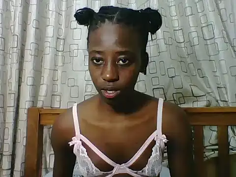 Darkpretty23 online show from 07/09/26, 07:24