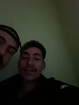 Snapshot of Willianoficial chatting on 05/29/26, 04:02 Willianoficial online show from 05/29/26, 04:02