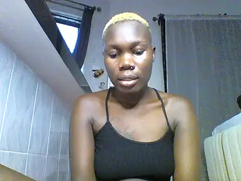Snapshot of bluevile12 chatting on 05/17/26, 01:00 bluevile12 online show from 05/17/26, 01:00