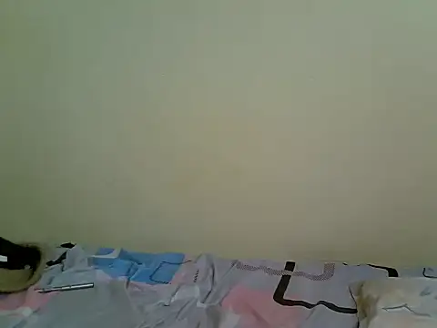 Snapshot of sexxydollyy chatting on 07/14/26, 02:05 sexxydollyy online show from 07/14/26, 02:05