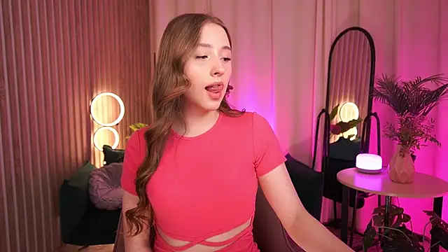 EvelinRoyce online show from 05/22/26, 12:47