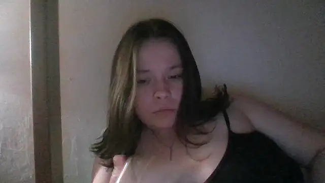 RiaLowelyt online show from 05/25/26, 11:25