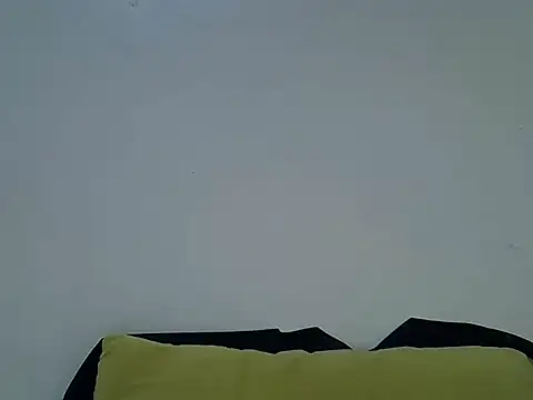 Snapshot of mystic_desire chatting on 05/21/26, 02:20 mystic desire online show from 05/21/26, 02:20