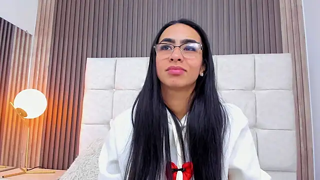 Snapshot of Camila_Vega22 chatting on 07/03/26, 11:28 Camila Vega22 online show from 07/03/26, 11:28