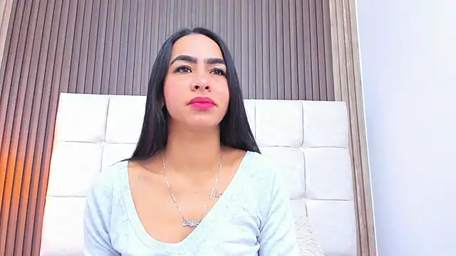 Snapshot of Camila_Vega22 chatting on 07/06/26, 11:28 Camila Vega22 online show from 07/06/26, 11:28
