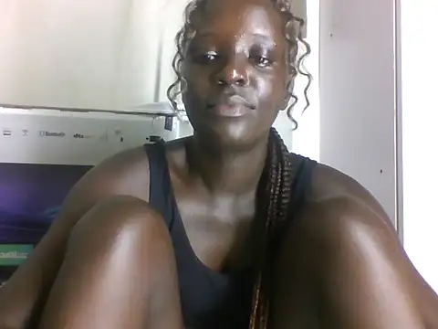 Snapshot of LatishLava chatting on 05/21/26, 10:23 LatishLava online show from 05/21/26, 10:23