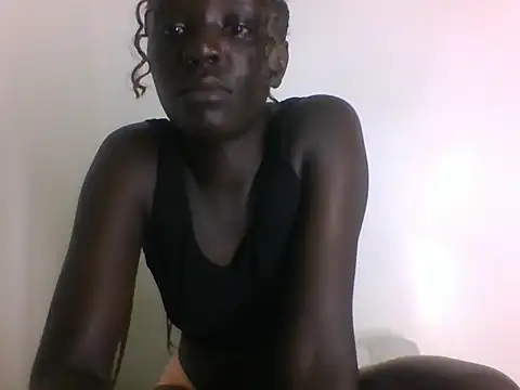 Snapshot of LatishLava chatting on 05/23/26, 11:26 LatishLava online show from 05/23/26, 11:26