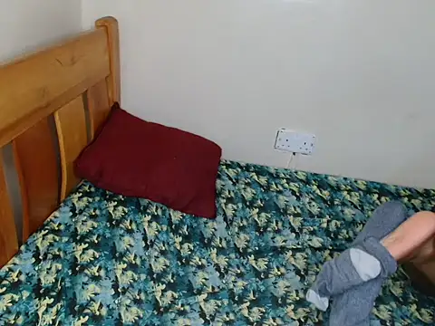 Snapshot of Marigold_gift chatting on 06/26/26, 12:33 Marigold gift online show from 06/26/26, 12:33