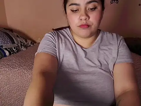 Snapshot of Danna_sofi4 chatting on 05/22/26, 04:21 Danna sofi4 online show from 05/22/26, 04:21