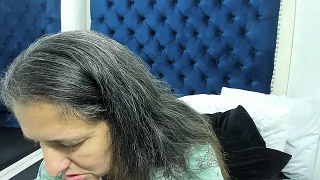 Snapshot of AlondraSosa chatting on 06/11/26, 12:35 AlondraSosa online show from 06/11/26, 12:35