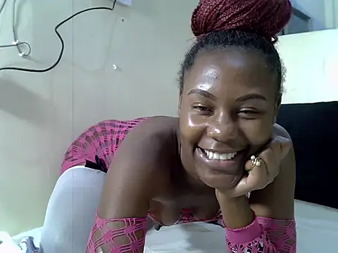 Snapshot of suger_babie chatting on 05/17/26, 06:41 suger babie online show from 05/17/26, 06:41