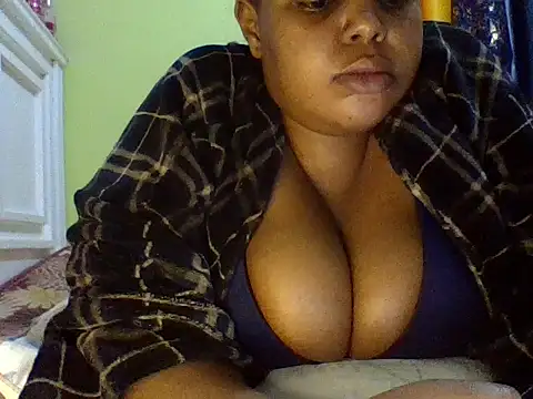 sexychubby22 online show from 05/28/26, 11:32
