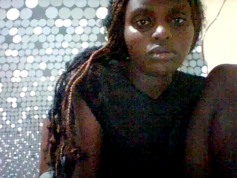 Snapshot of liligal chatting on 06/20/26, 08:58 liligal online show from 06/20/26, 08:58