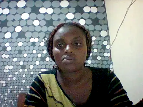 Snapshot of liligal chatting on 06/15/26, 07:35 liligal online show from 06/15/26, 07:35