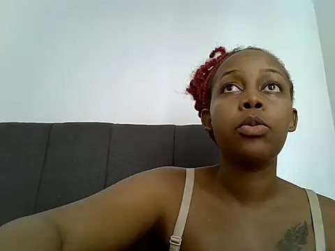Snapshot of Bianca0011 chatting on 06/23/26, 05:38 Bianca0011 online show from 06/23/26, 05:38