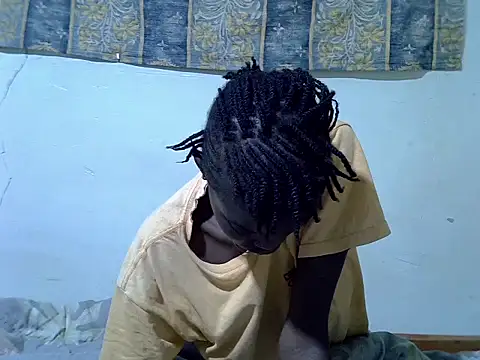 Pretty min online show from 05/24/26, 04:12