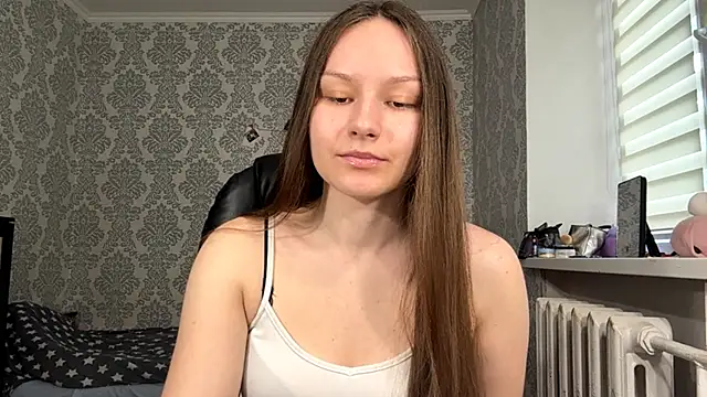 Snapshot of ShaylaChong chatting on 06/06/26, 04:07 ShaylaChong online show from 06/06/26, 04:07
