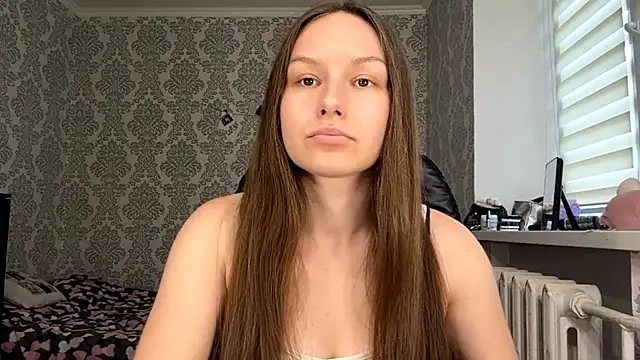 Snapshot of ShaylaChong chatting on 06/29/26, 10:00 ShaylaChong online show from 06/29/26, 10:00