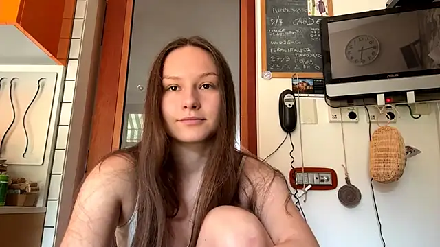 Snapshot of ShaylaChong chatting on 07/14/26, 07:24 ShaylaChong online show from 07/14/26, 07:24