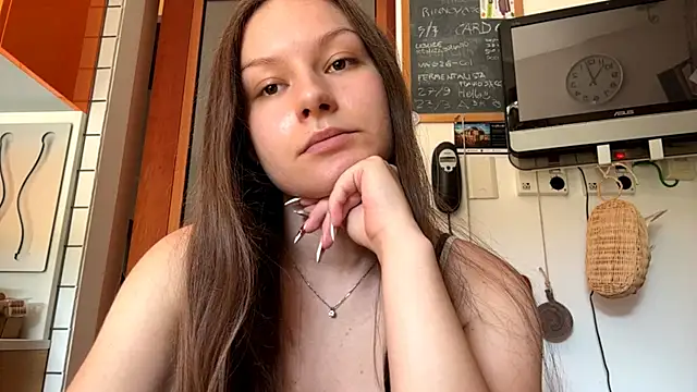 Snapshot of ShaylaChong chatting on 07/10/26, 08:58 ShaylaChong online show from 07/10/26, 08:58