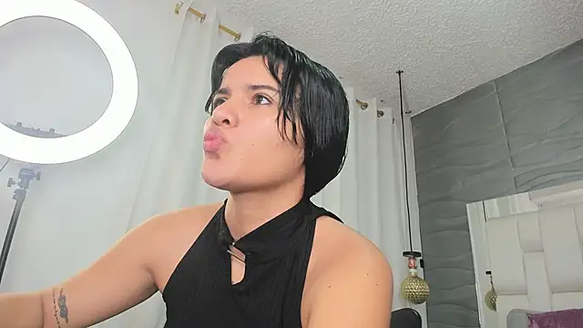 Lia  Kalifa online show from 05/30/26, 03:24