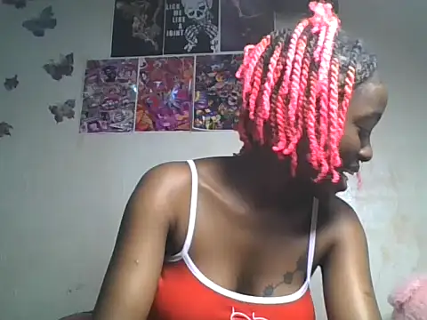 Snapshot of loversoncam chatting on 07/04/26, 07:15 loversoncam online show from 07/04/26, 07:15