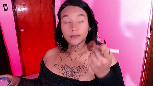 isadoraqueeen01 online show from 05/21/26, 12:57