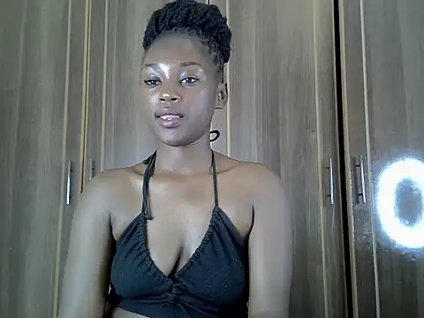 Snapshot of catalina245 chatting on 07/13/26, 03:17 catalina245 online show from 07/13/26, 03:17