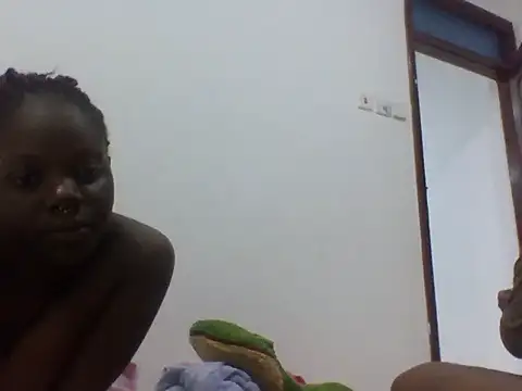 Snapshot of sexybaddies20 chatting on 06/11/26, 10:07 sexybaddies20 online show from 06/11/26, 10:07