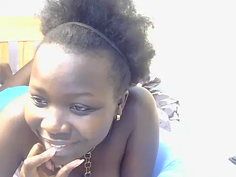 Snapshot of tessy_kitty chatting on 05/21/26, 08:34 tessy kitty online show from 05/21/26, 08:34