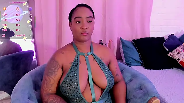 alison daniels  online show from 02/23/26, 01:01