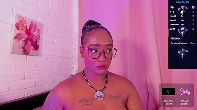 alison daniels  online show from 11/15/25, 05:28