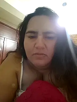Snapshot of Nanita_0 chatting on 05/17/26, 04:12 Nanita 0 online show from 05/17/26, 04:12