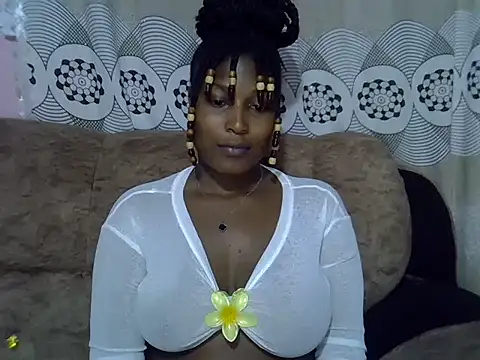 Snapshot of Eebony1 chatting on 05/17/26, 12:10 Eebony1 online show from 05/17/26, 12:10