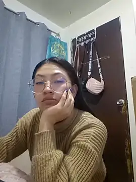 Snapshot of victoria_722 chatting on 05/22/26, 12:08 victoria 722 online show from 05/22/26, 12:08