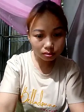 HoaHongXanh22 online show from 05/27/26, 08:32
