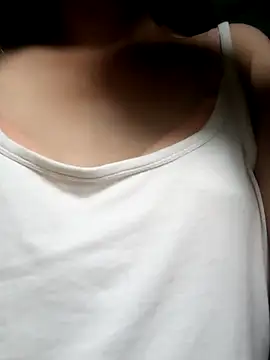 HoaHongXanh22 online show from 06/06/26, 06:13