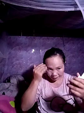 Snapshot of Susi-so chatting on 06/09/26, 11:55 Susi-so online show from 06/09/26, 11:55