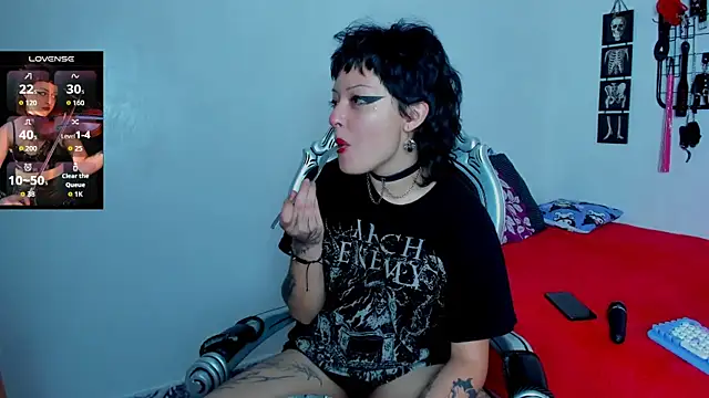 Snapshot of baby_punk_ chatting on 07/03/26, 11:22 baby punk online show from 07/03/26, 11:22