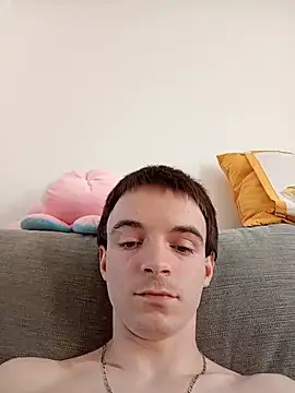 thomsnapchaud online show from 07/12/26, 07:42