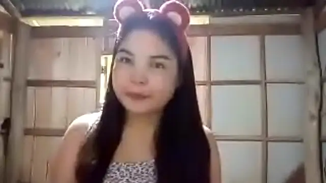 Snapshot of RosariaSuglia chatting on 06/20/26, 06:29 RosariaSuglia online show from 06/20/26, 06:29