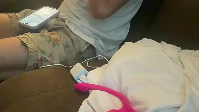 prankcaller online show from 06/14/26, 08:04