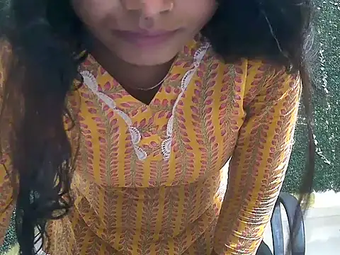 shallykaur online show from 07/10/26, 03:06