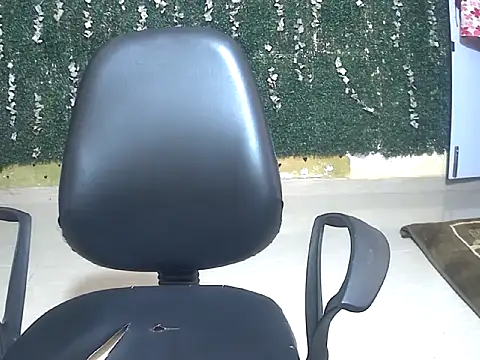 shallykaur online show from 06/27/26, 05:13