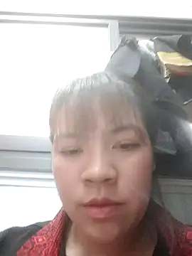 Snapshot of Loleml01 chatting on 07/15/26, 05:36 Loleml01 online show from 07/15/26, 05:36