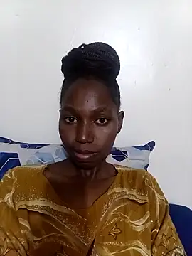 Snapshot of prettymaxy chatting on 05/16/26, 07:40 prettymaxy online show from 05/16/26, 07:40