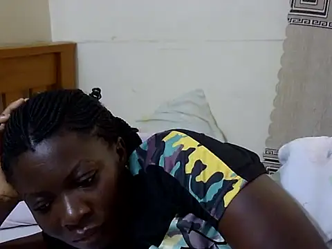 Snapshot of sexxy_melons chatting on 06/01/26, 06:46 sexxy melons online show from 06/01/26, 06:46