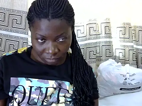 Snapshot of sexxy_melons chatting on 06/07/26, 07:02 sexxy melons online show from 06/07/26, 07:02