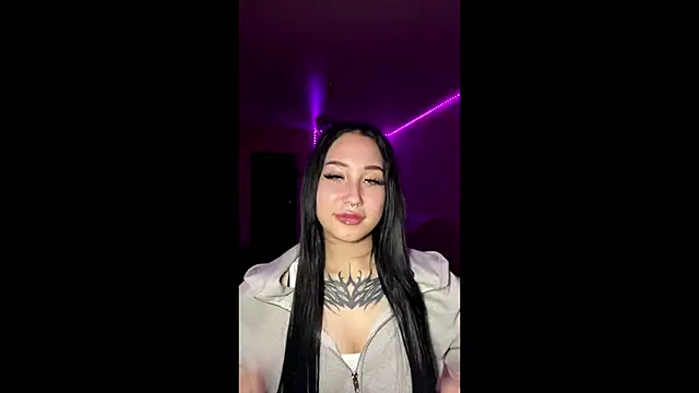 Greeneyedlauren online show from 05/16/26, 03:11