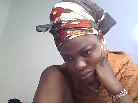 Hot Berry18 online show from 05/18/26, 02:23
